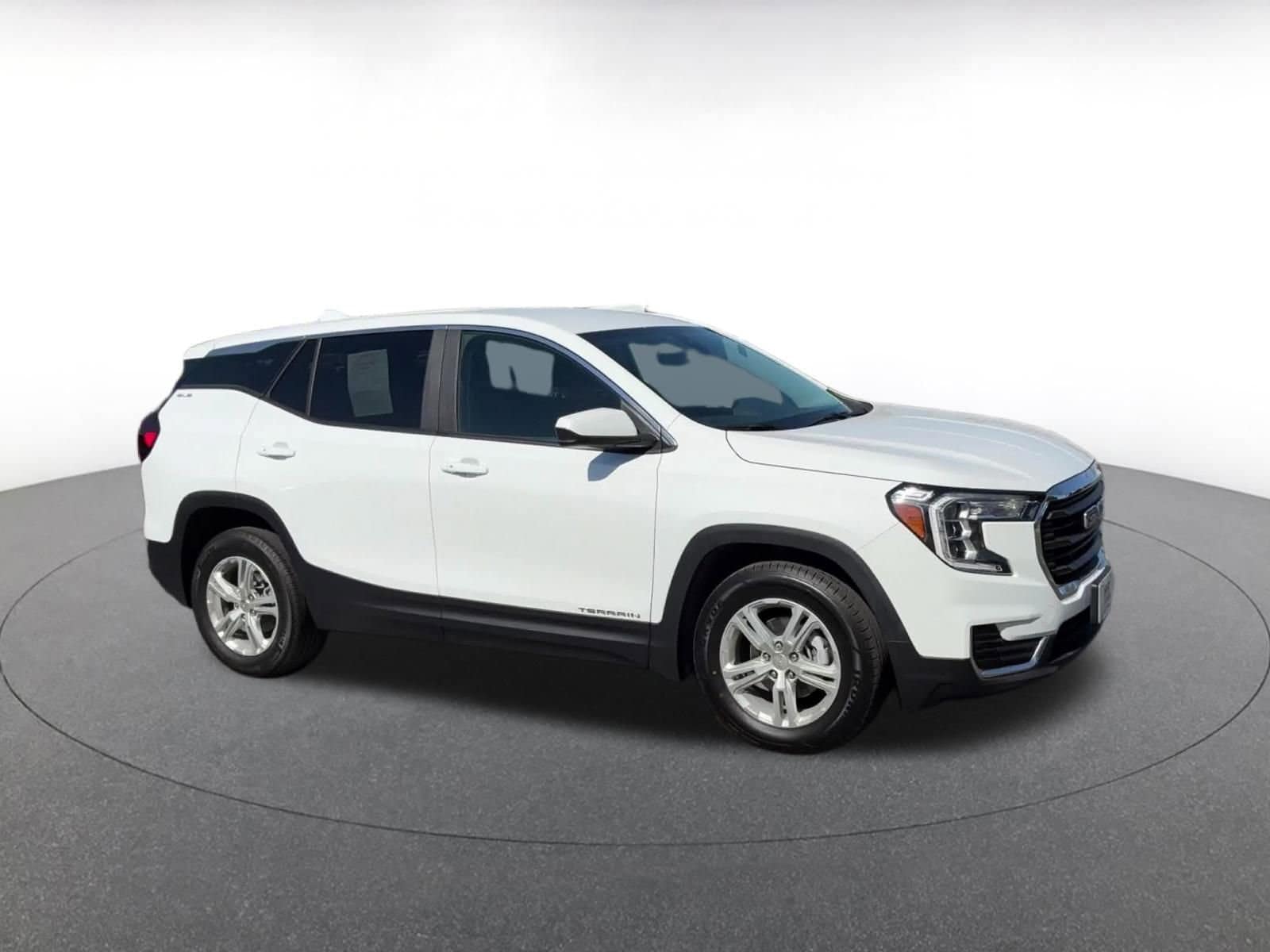 Thumbnail: 2024 GMC Terrain - 2