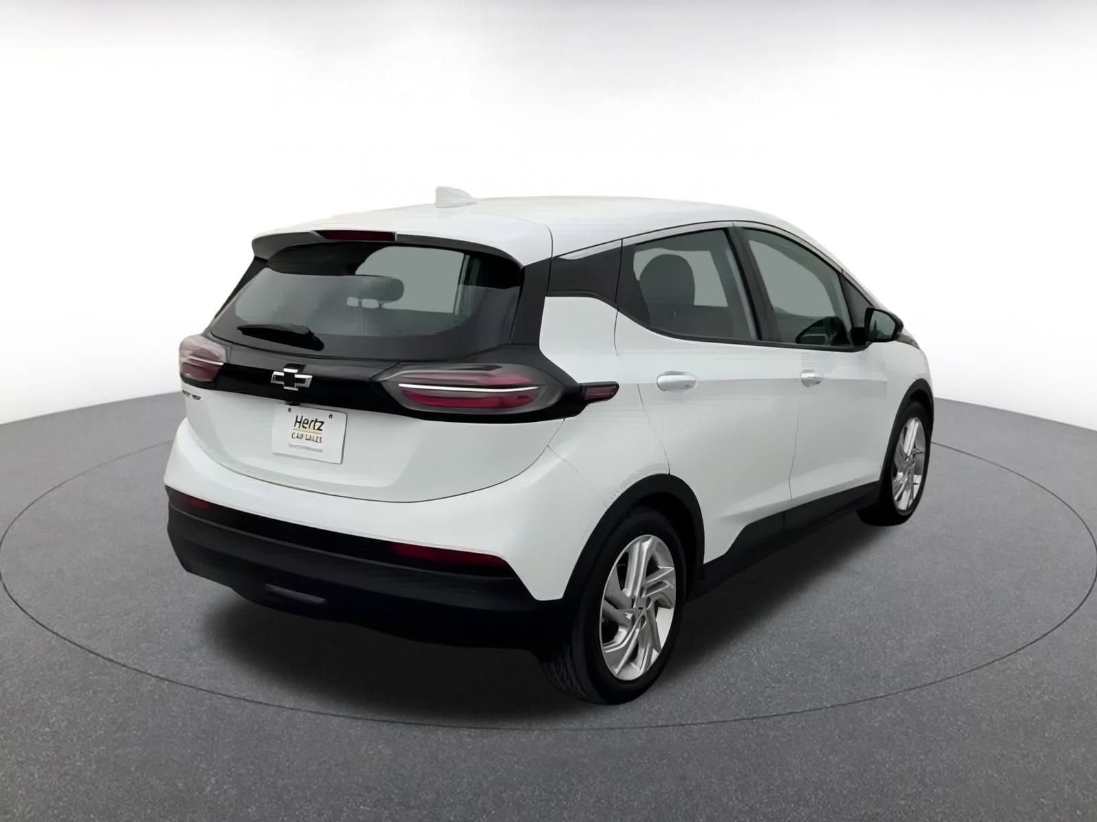 Thumbnail: 2023 Chevrolet Bolt EV - 12