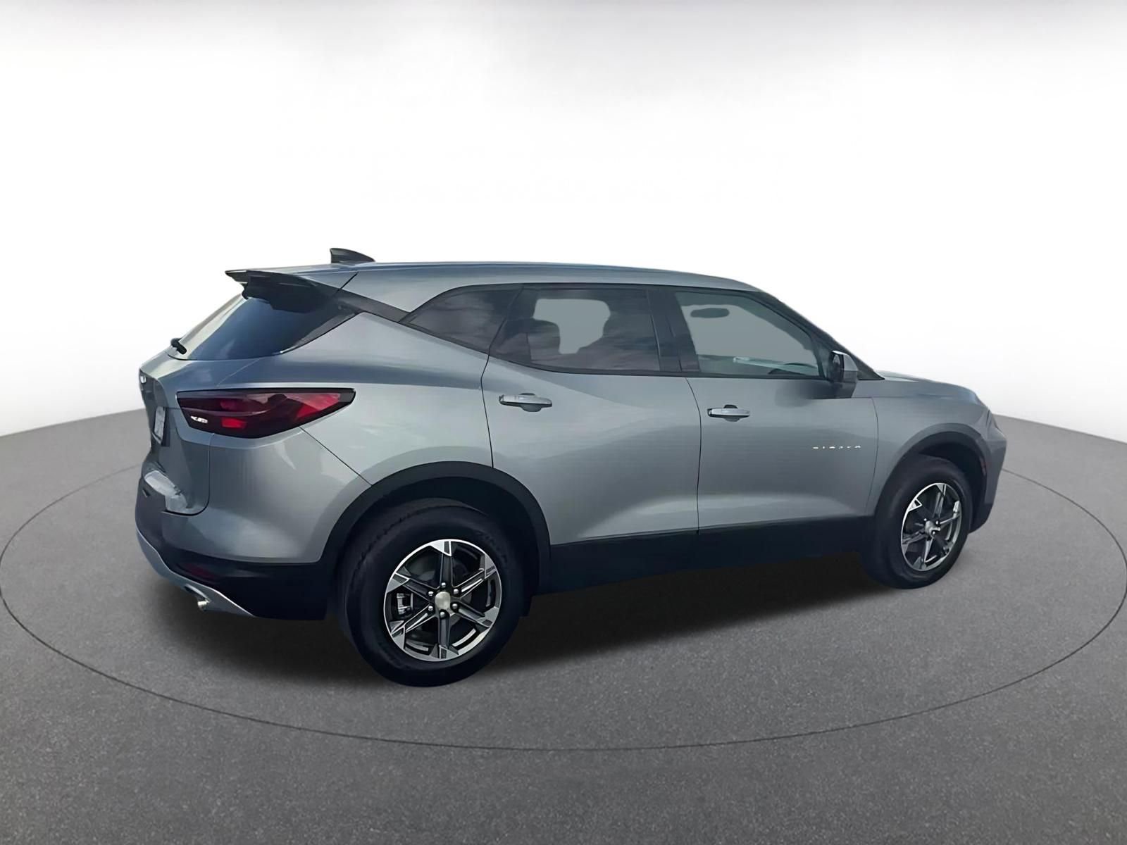 Thumbnail: 2025 Chevrolet Blazer - 14