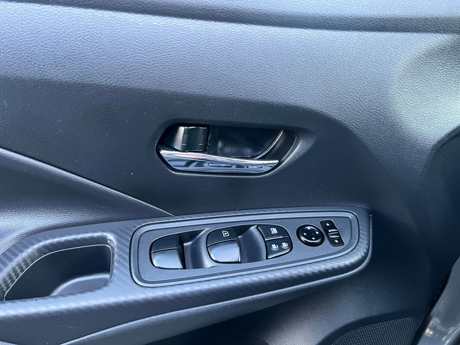 Thumbnail: 2025 Nissan Versa - 18