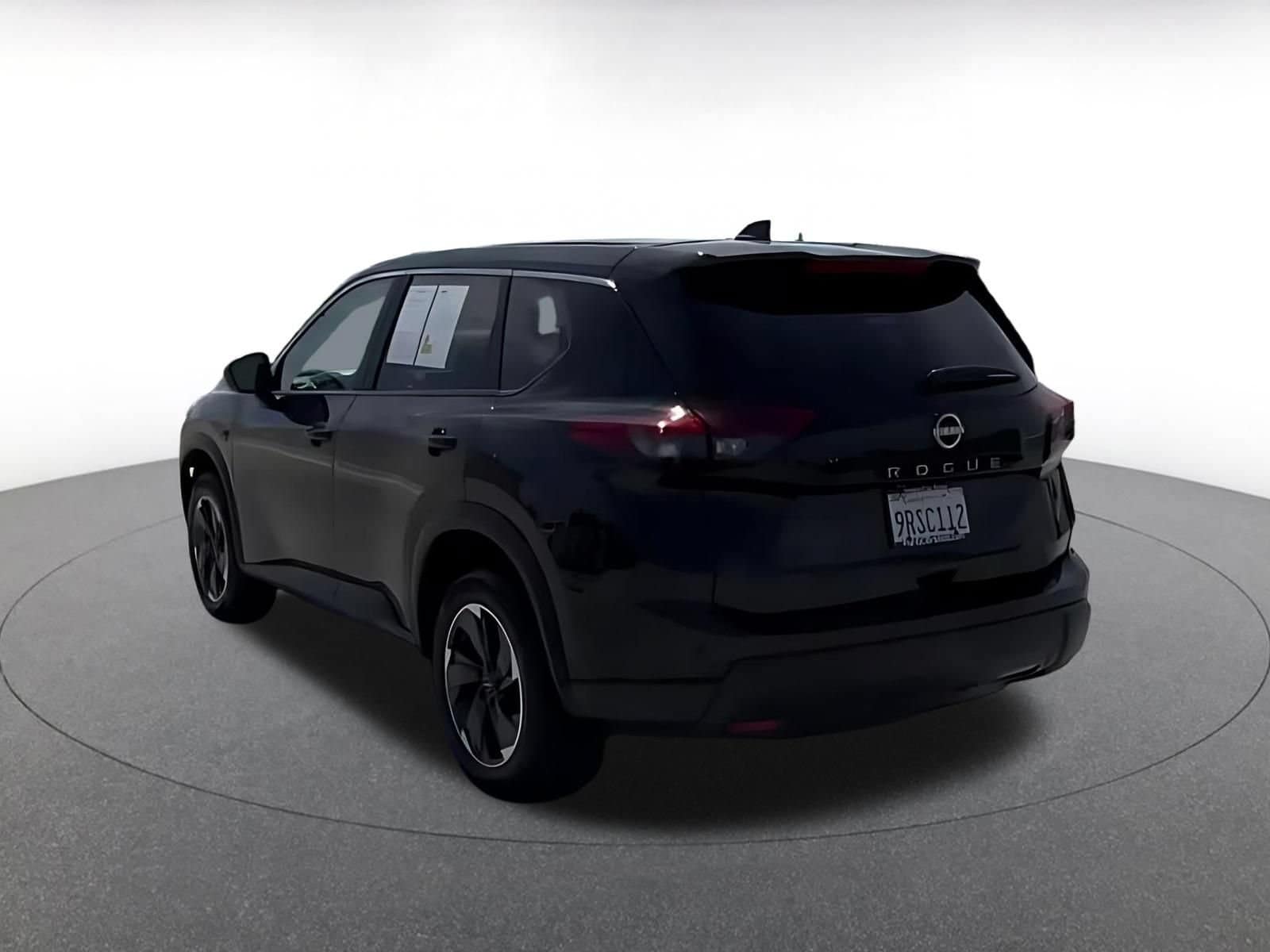 Thumbnail: 2025 Nissan Rogue - 10