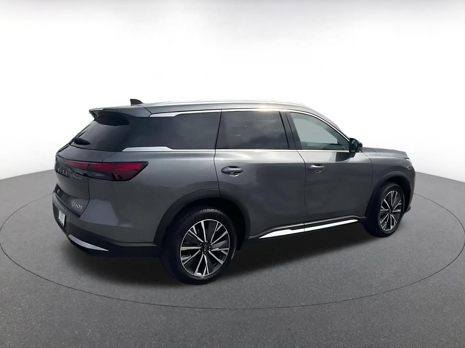 Thumbnail: 2026 INFINITI QX60 - 13