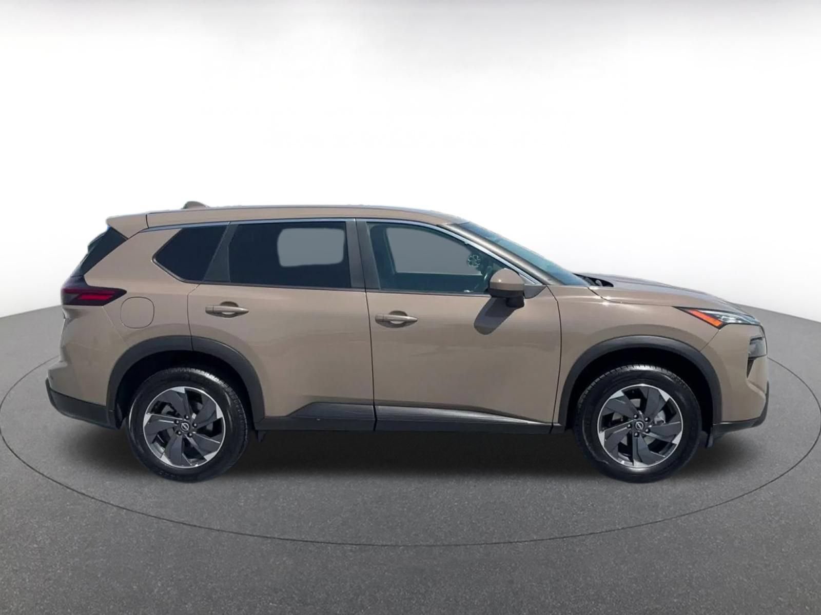Thumbnail: 2025 Nissan Rogue - 13