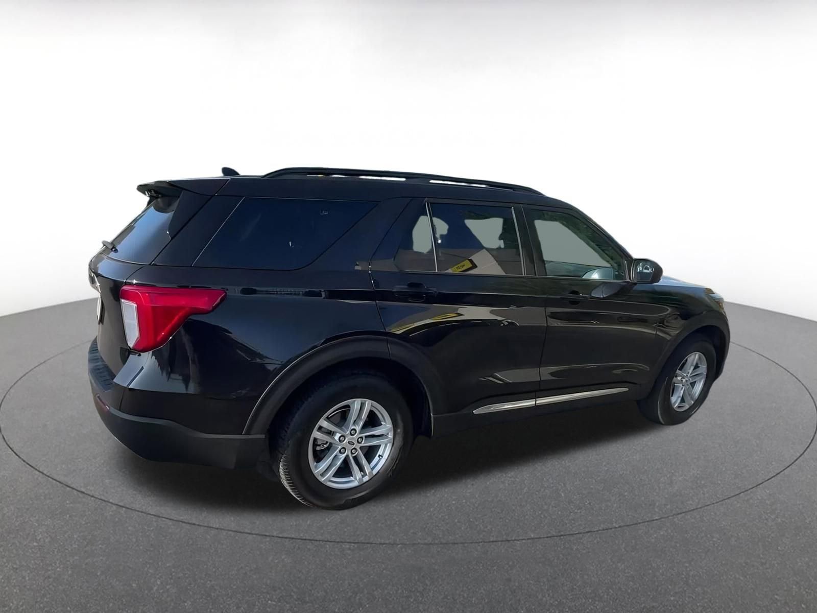 Thumbnail: 2024 Ford Explorer - 15