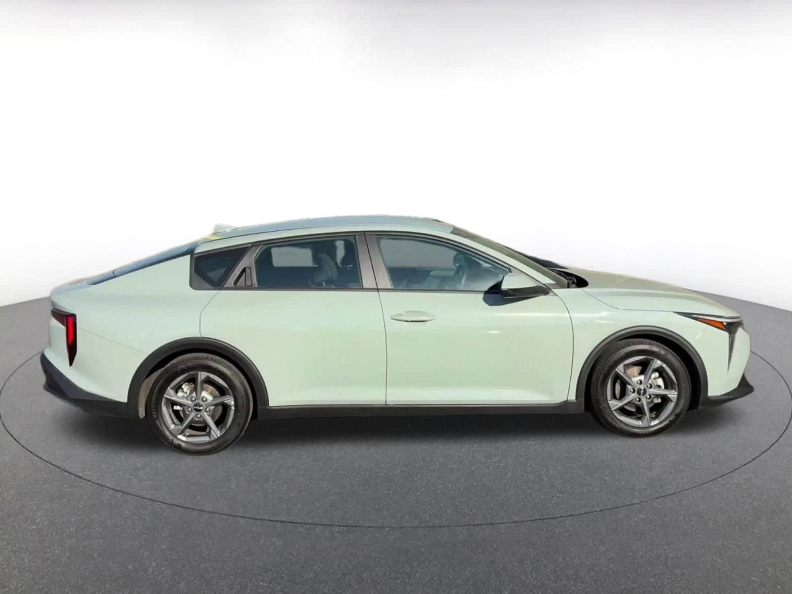 Thumbnail: 2025 Kia K4 - 16