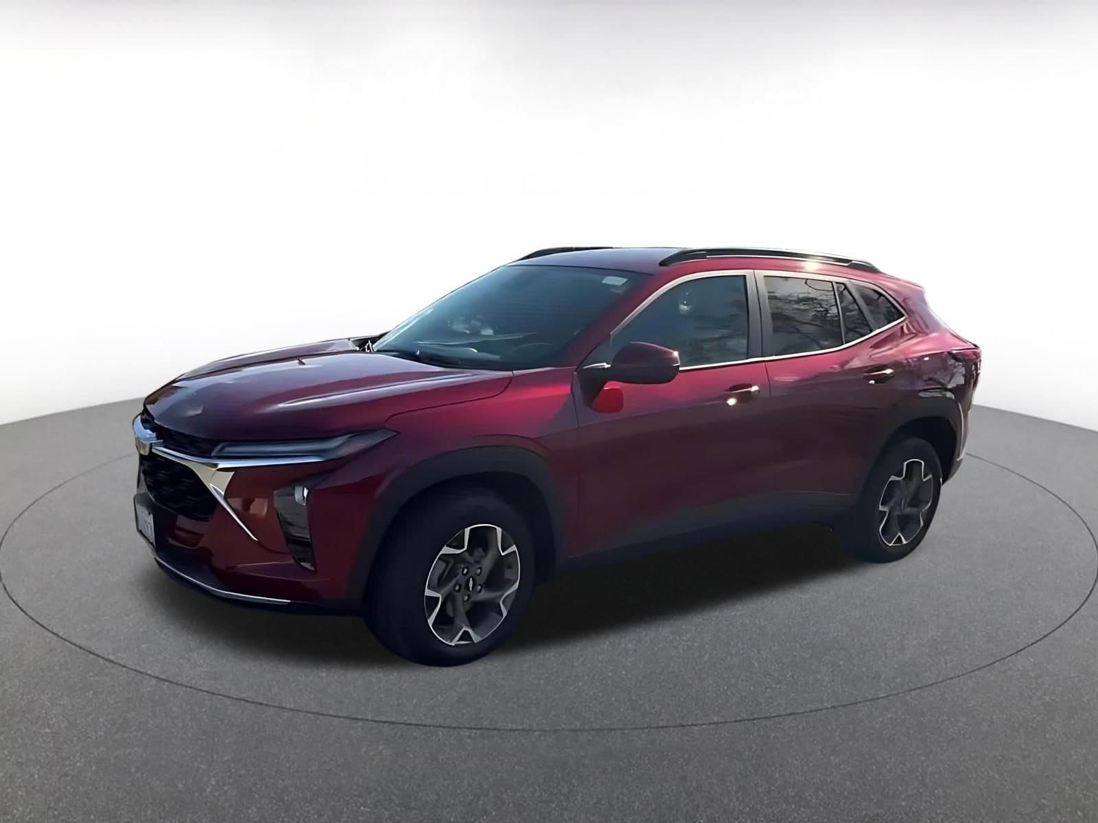 Thumbnail: 2025 Chevrolet Trax - 4