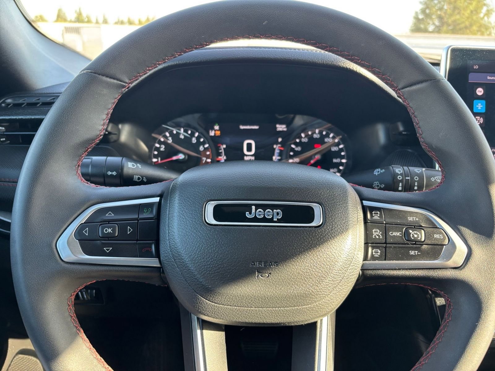 Thumbnail: 2025 Jeep Compass - 27