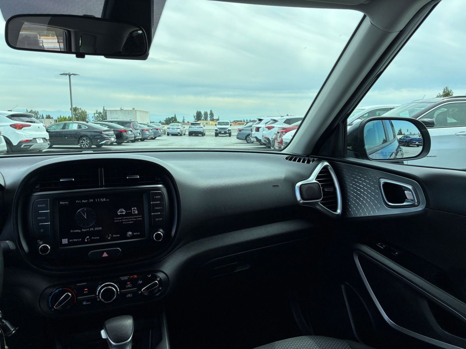 Thumbnail: 2025 Kia Soul - 31