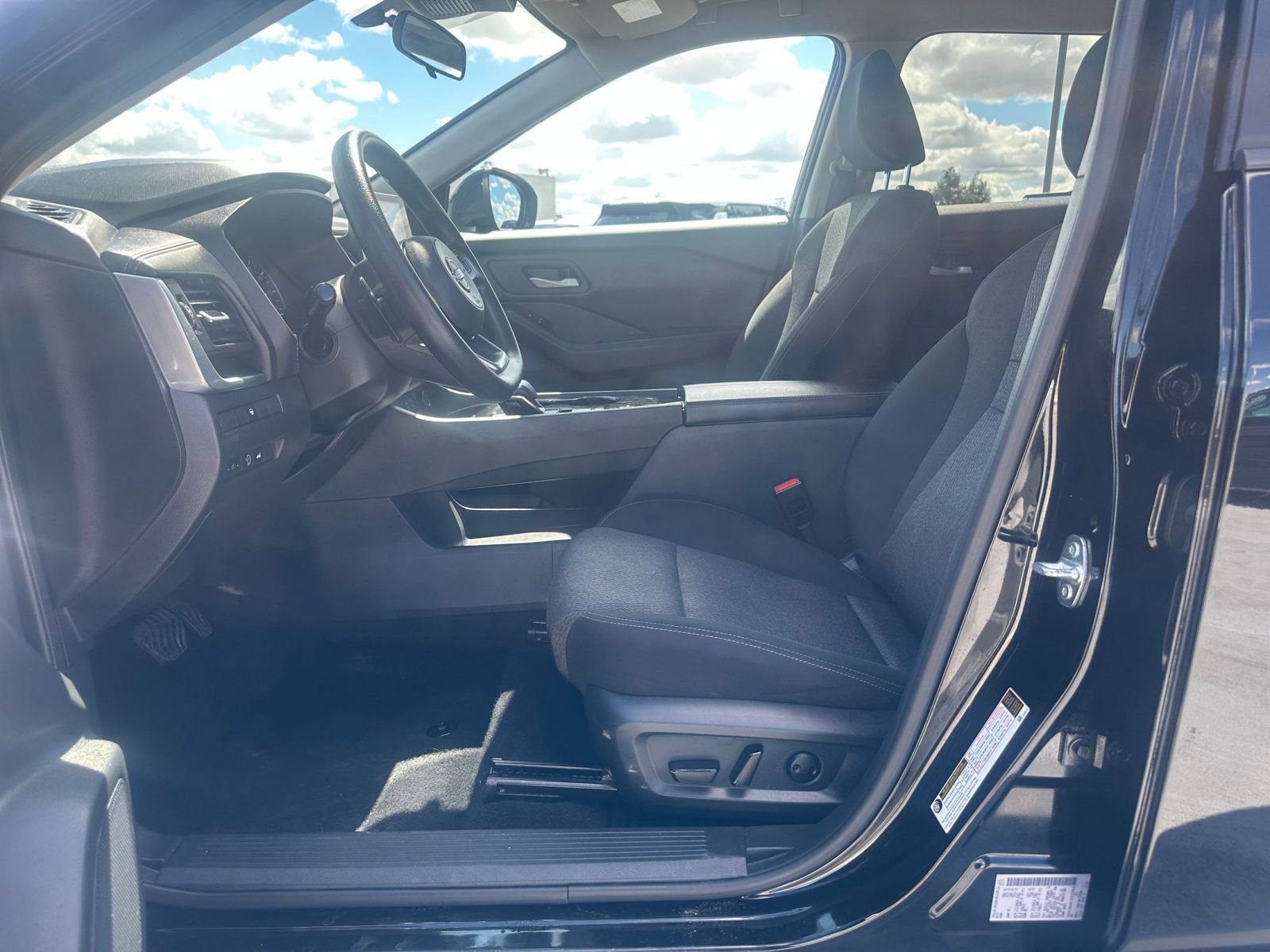 Thumbnail: 2024 Nissan Rogue - 29