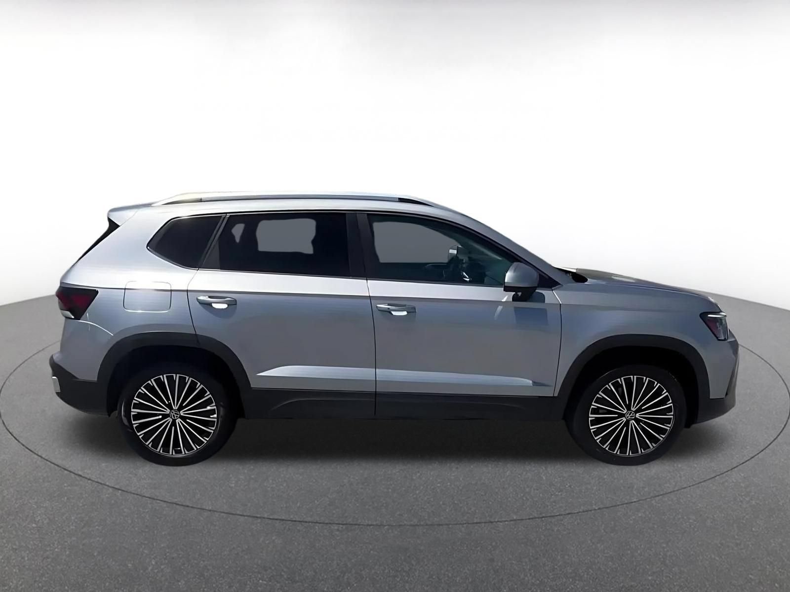 Thumbnail: 2026 Volkswagen Taos - 15