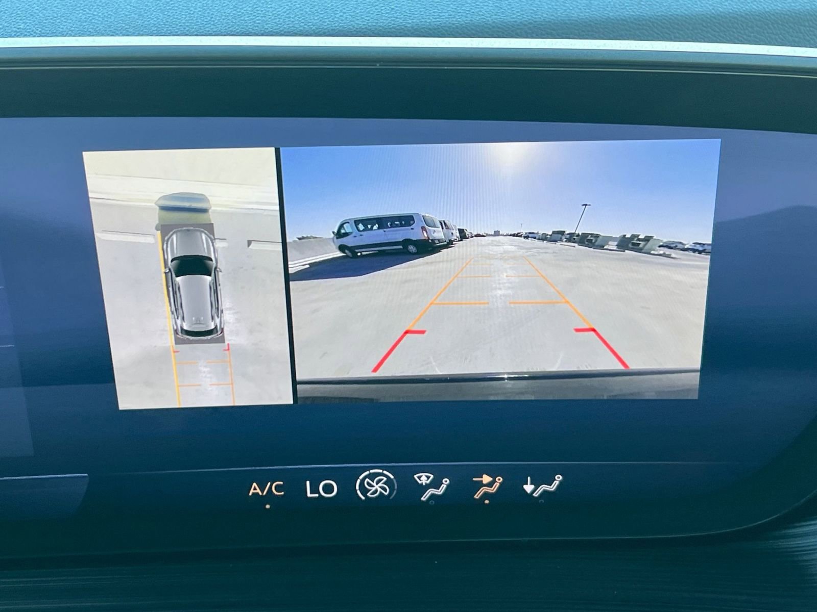 Thumbnail: 2024 Buick Envision - 17