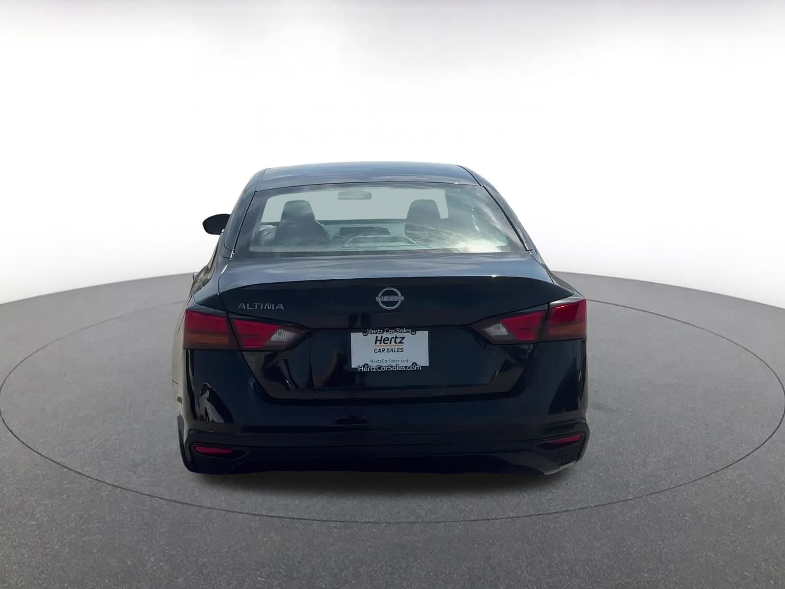 Thumbnail: 2023 Nissan Altima - 12