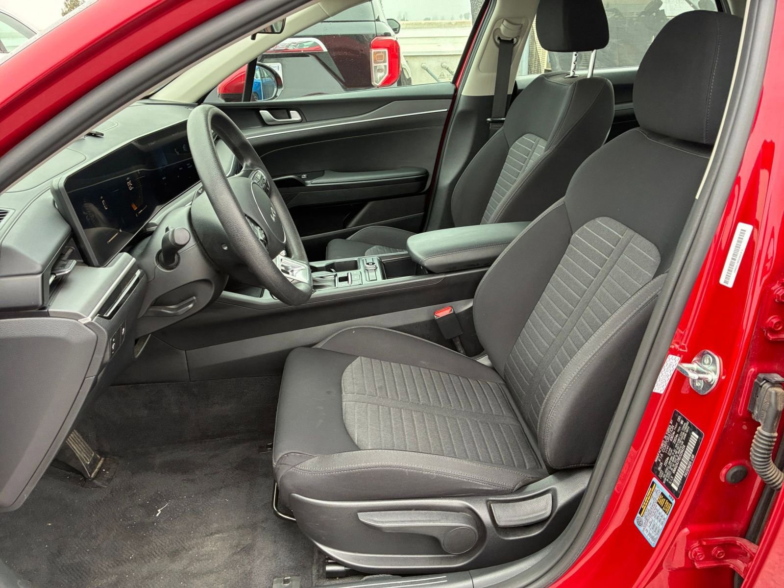 Thumbnail: 2025 Kia K5 - 25