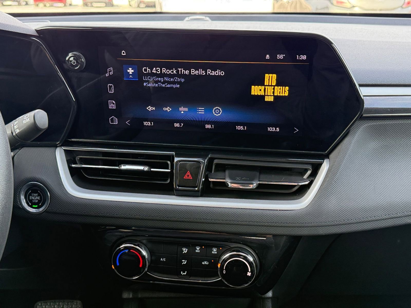 Thumbnail: 2025 Chevrolet TrailBlazer - 21