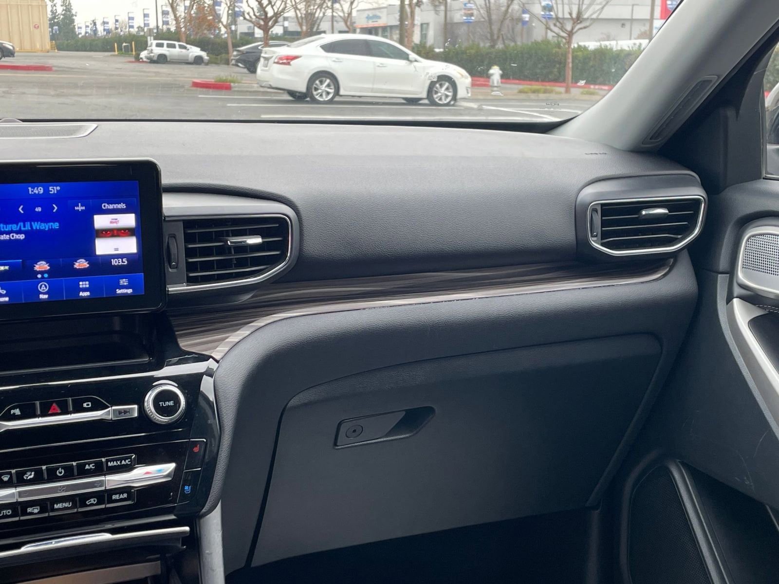 Thumbnail: 2023 Ford Explorer - 35