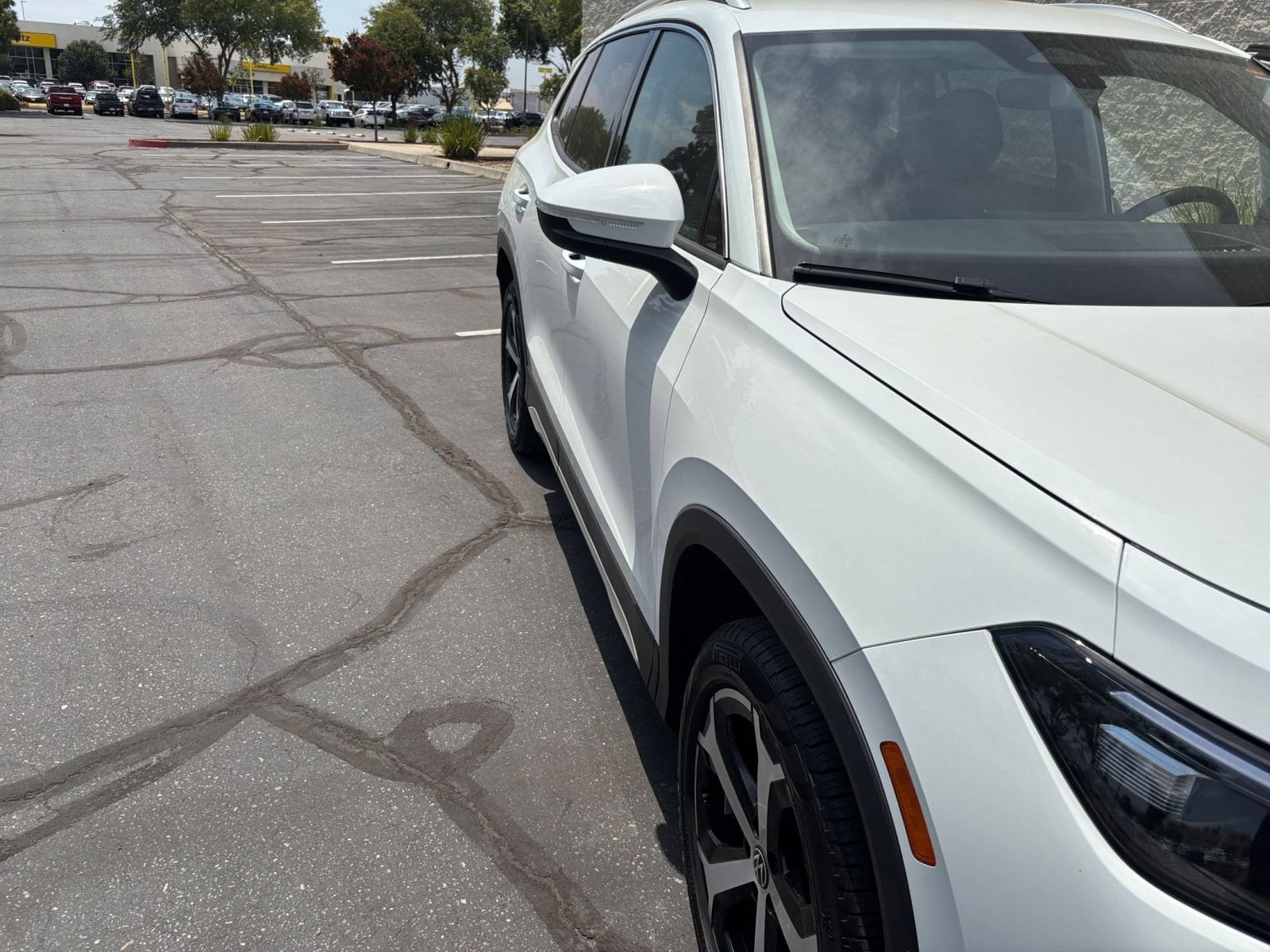 Thumbnail: 2026 Volkswagen Tiguan - 1