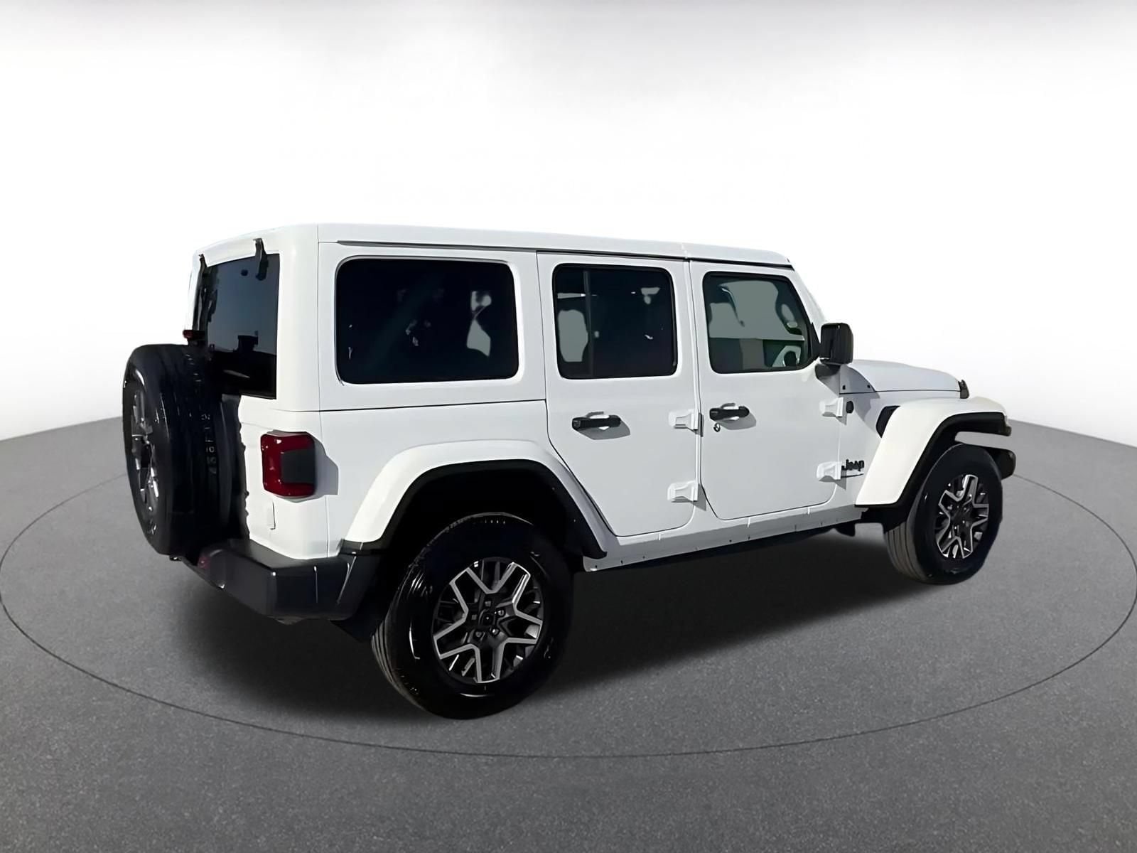 Thumbnail: 2025 Jeep Wrangler - 12