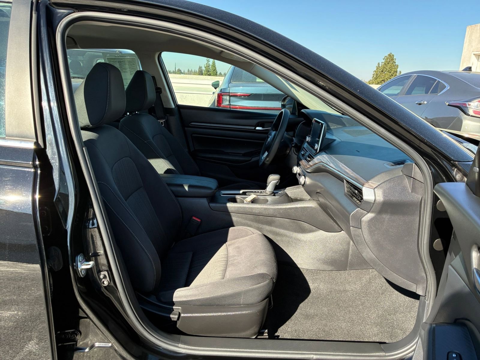 Thumbnail: 2025 Nissan Altima - 35