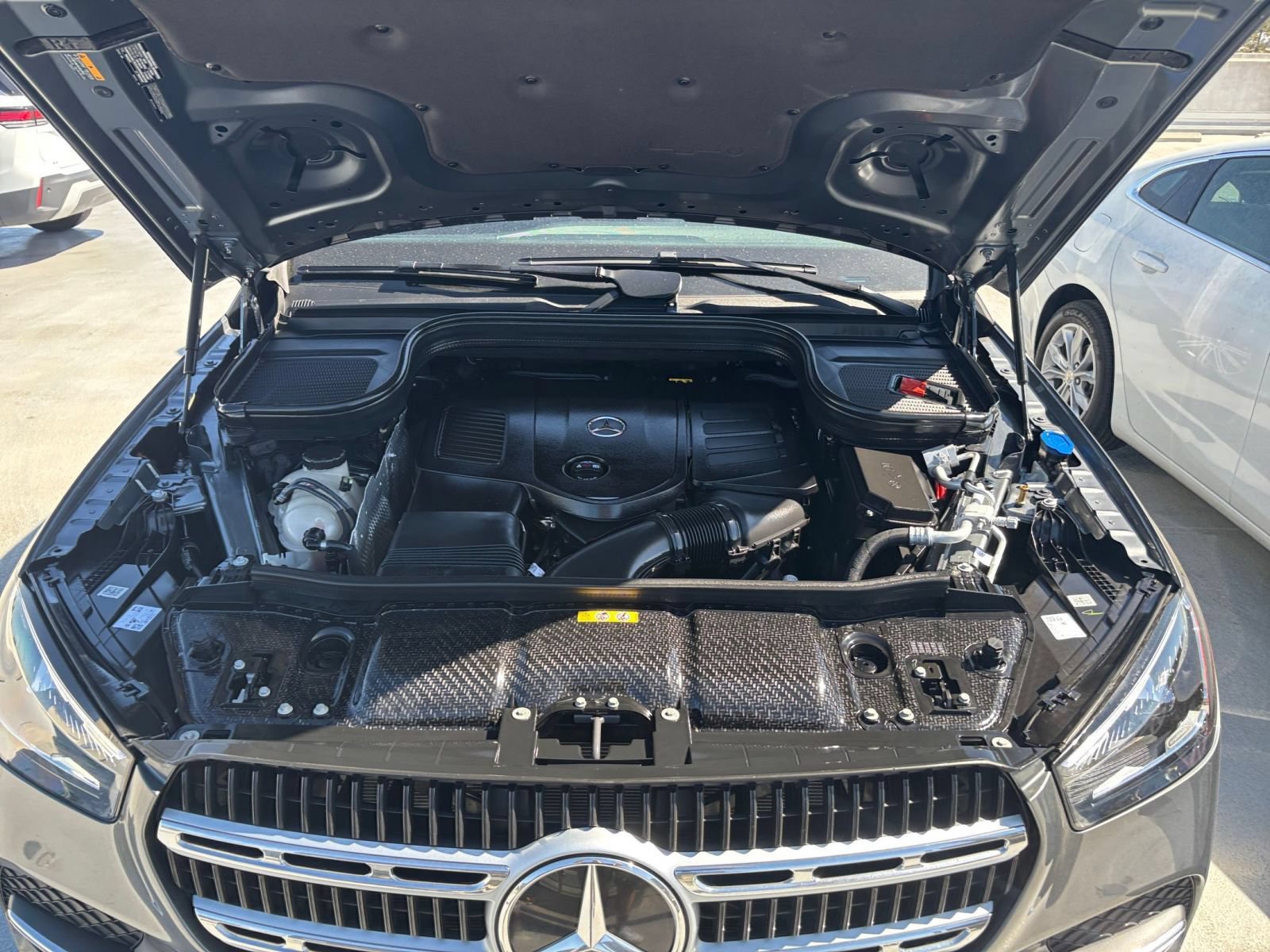 Thumbnail: 2026 Mercedes-Benz GLE - 34