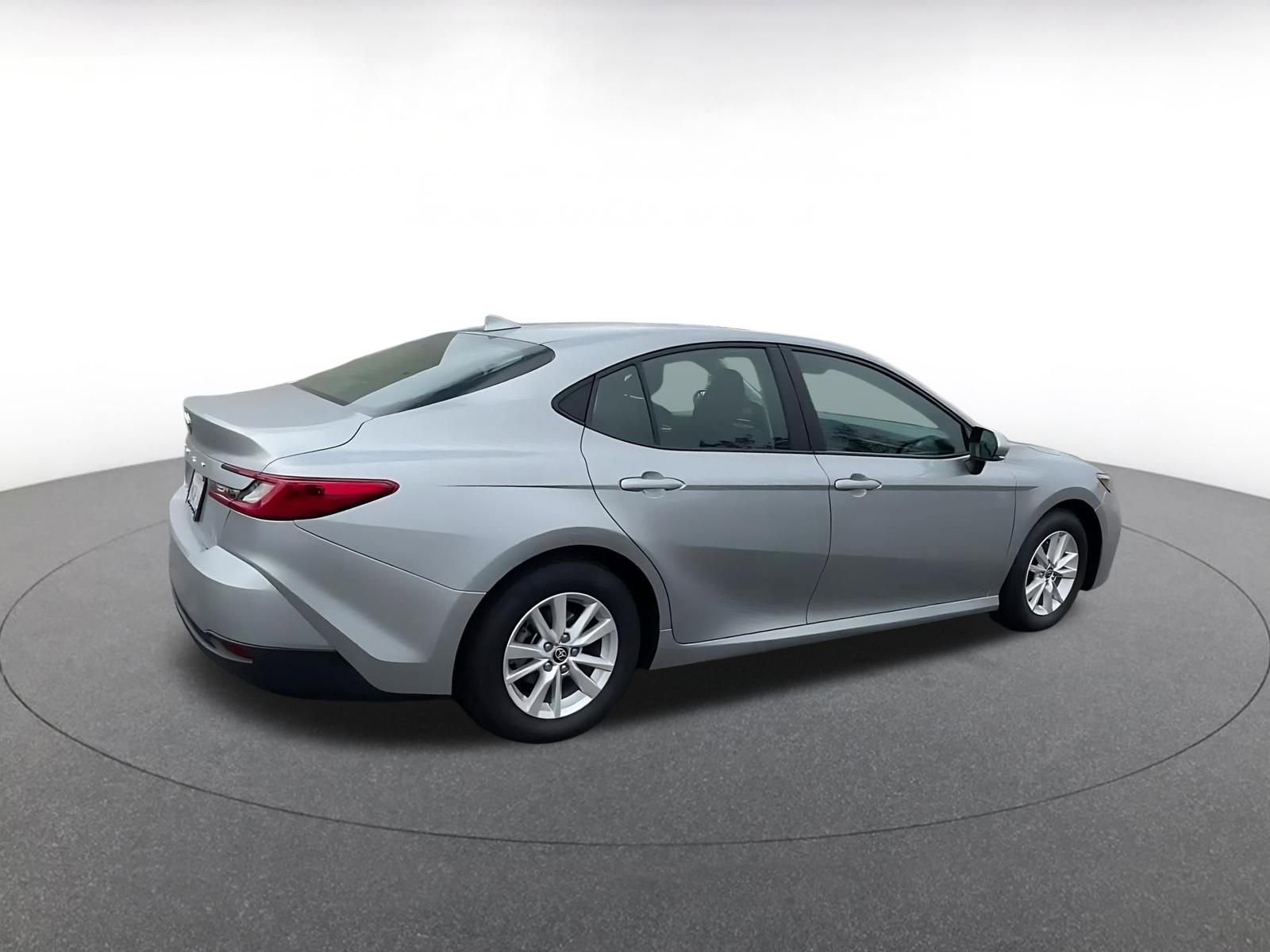 Thumbnail: 2025 Toyota Camry - 15