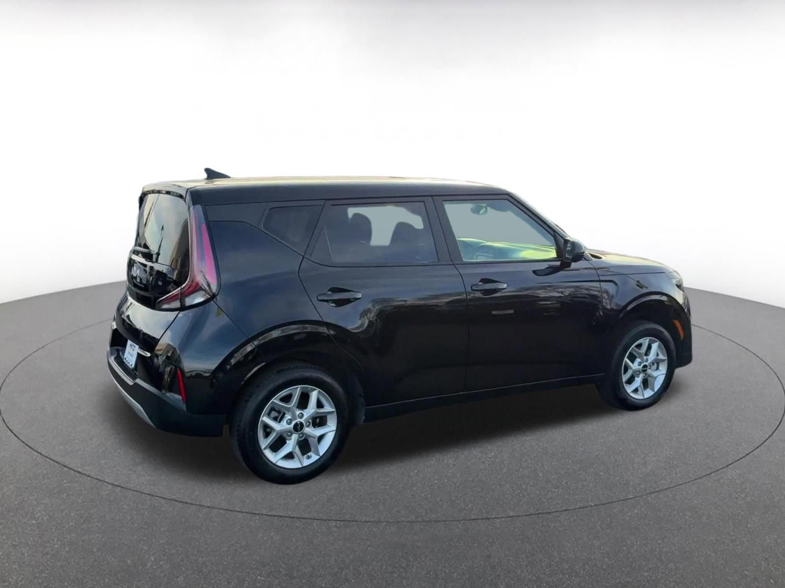 Thumbnail: 2025 Kia Soul - 15