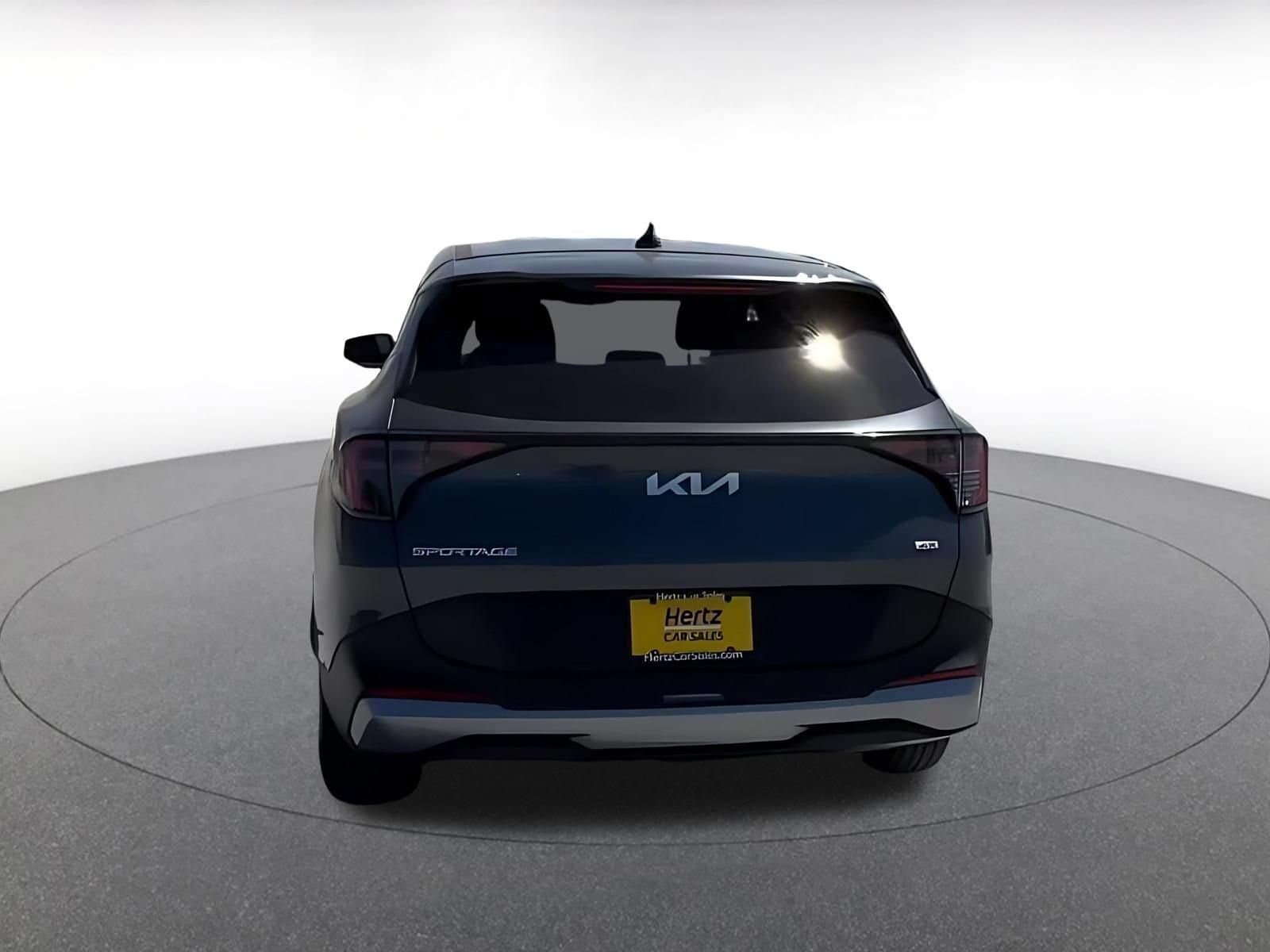 Thumbnail: 2026 Kia Sportage - 10
