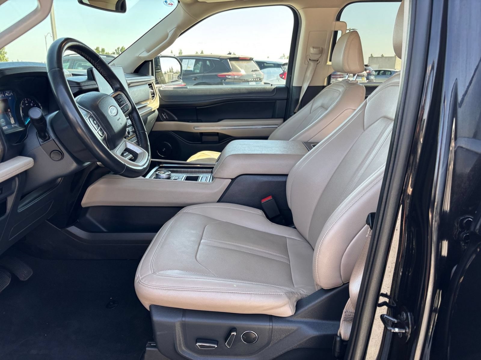 Thumbnail: 2024 Ford Expedition MAX - 29