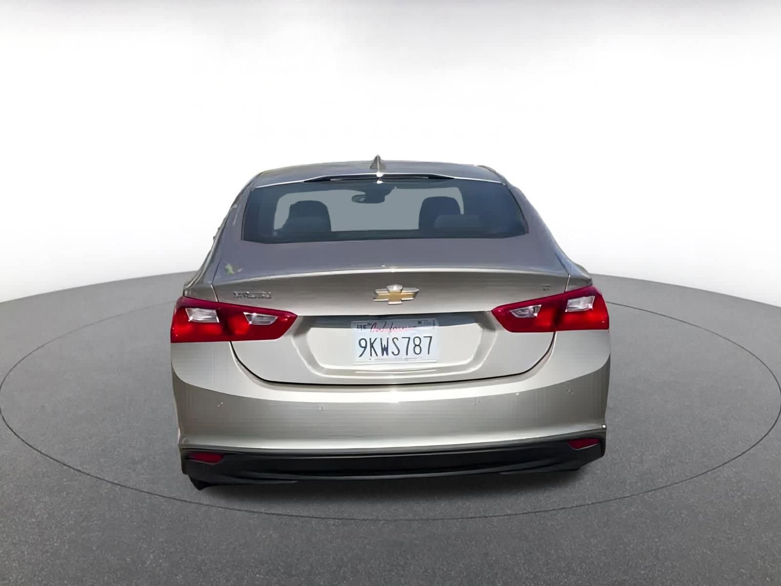 Thumbnail: 2024 Chevrolet Malibu - 12
