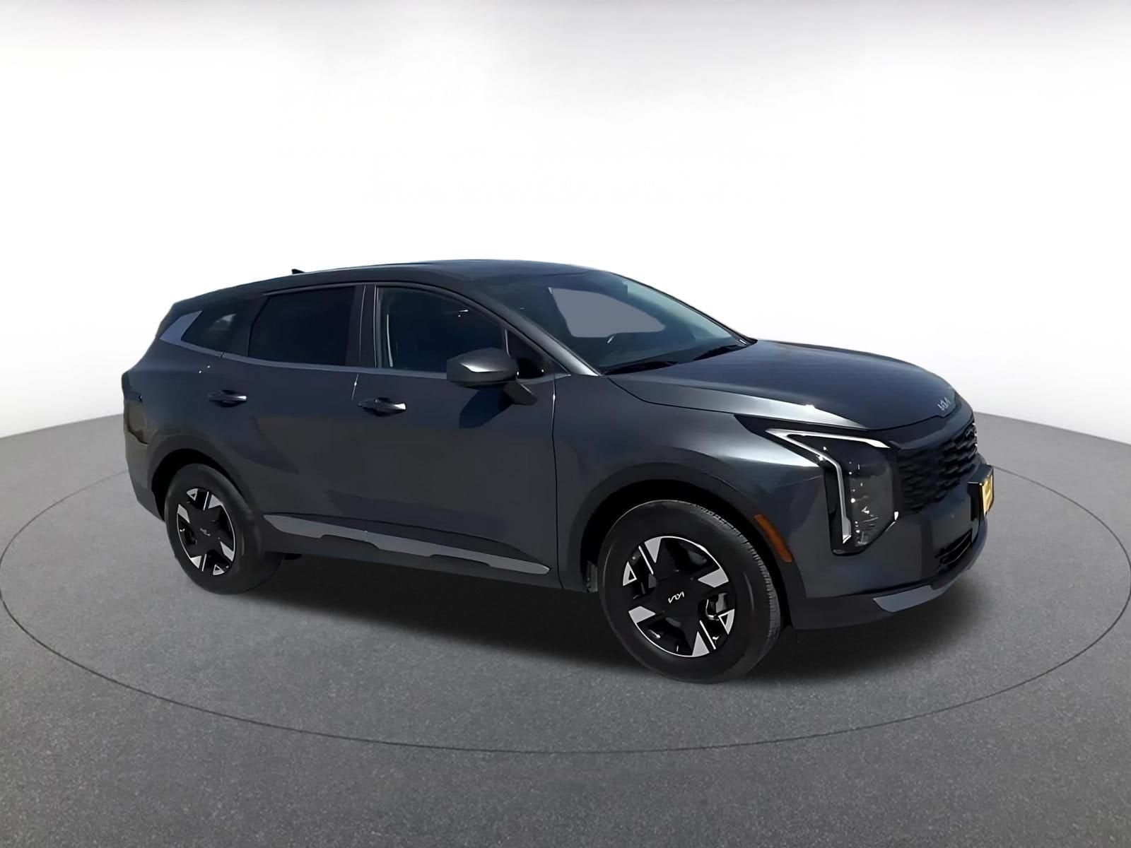 Thumbnail: 2026 Kia Sportage - 2