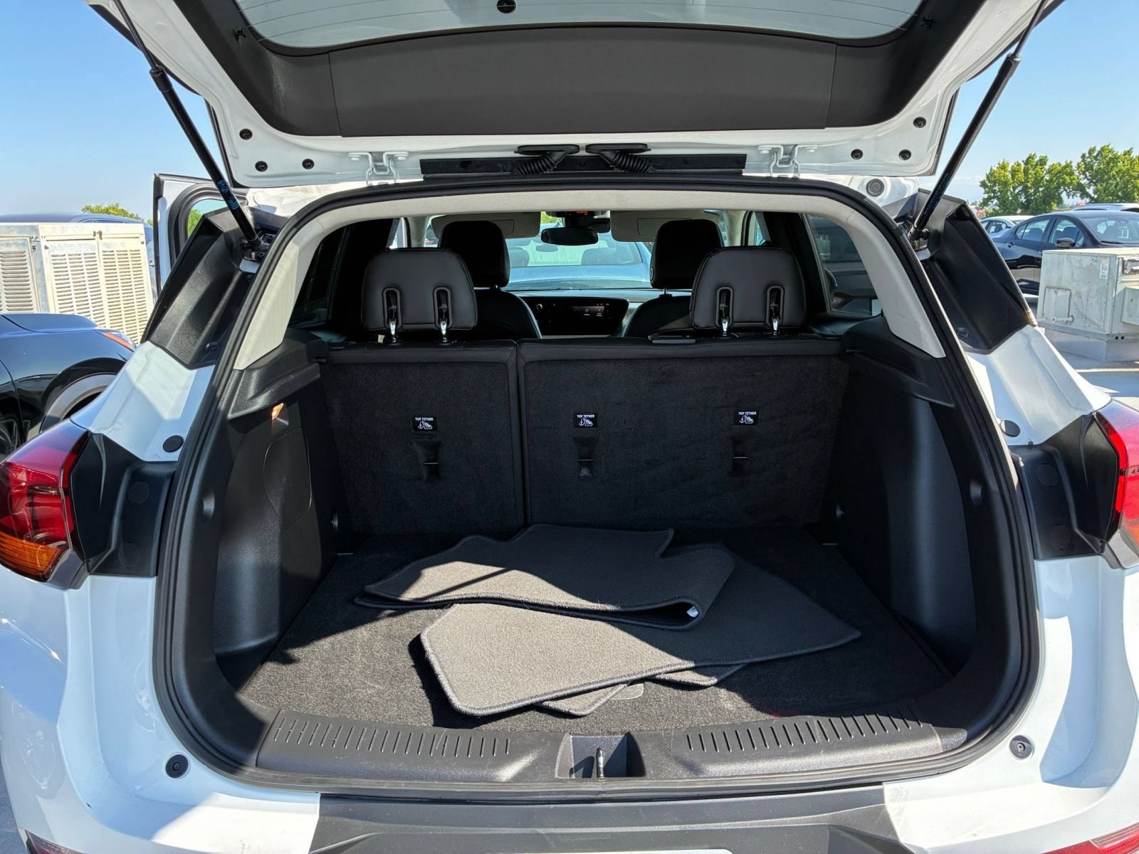 Thumbnail: 2025 Buick Encore GX - 30