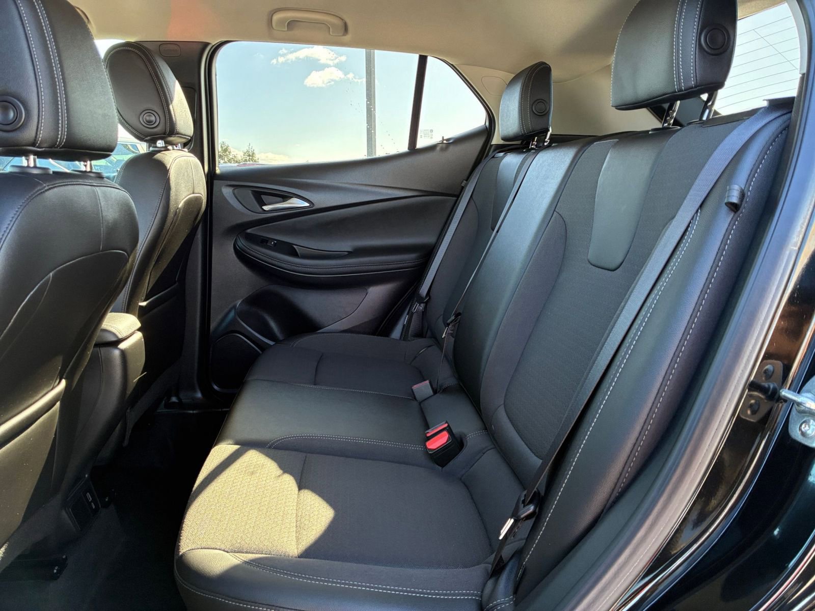 Thumbnail: 2025 Buick Encore GX - 25