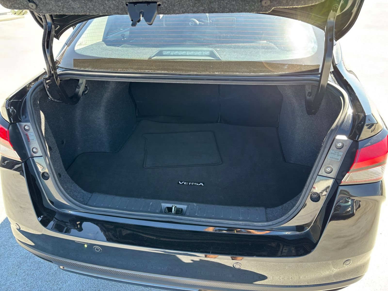 Thumbnail: 2025 Nissan Versa - 25