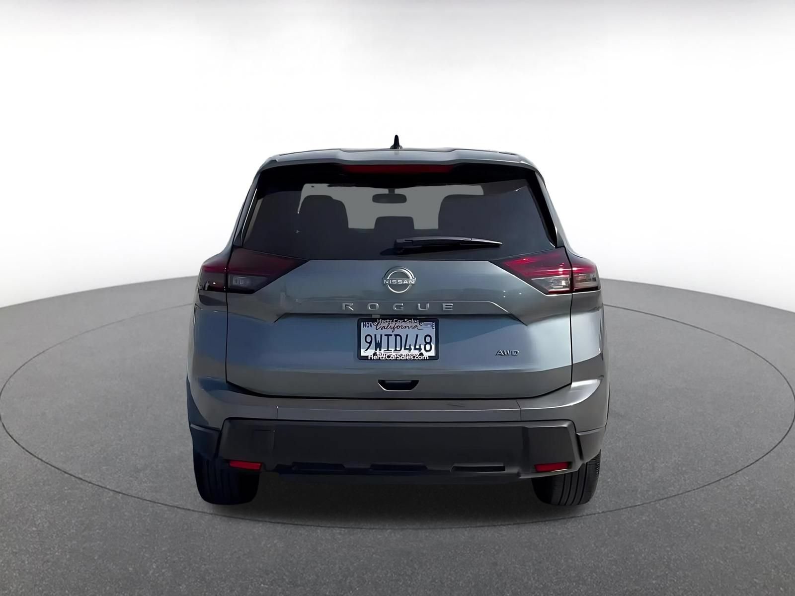 Thumbnail: 2026 Nissan Rogue - 12