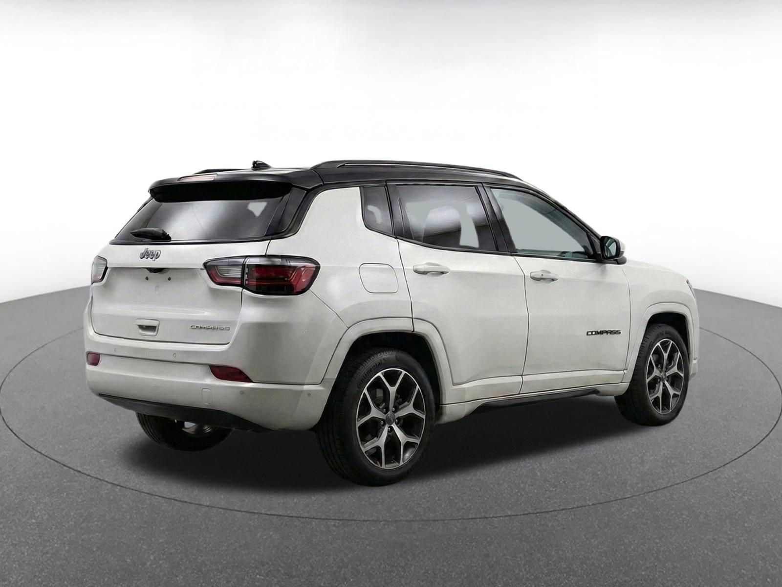 Thumbnail: 2025 Jeep Compass - 9
