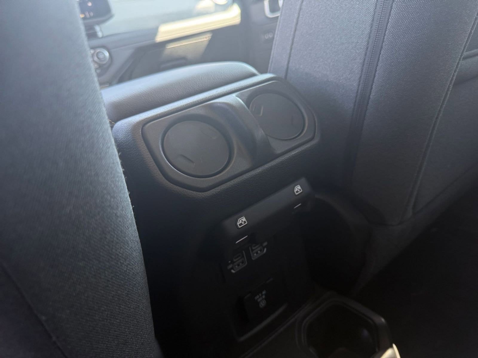 Thumbnail: 2025 Jeep Wrangler - 23