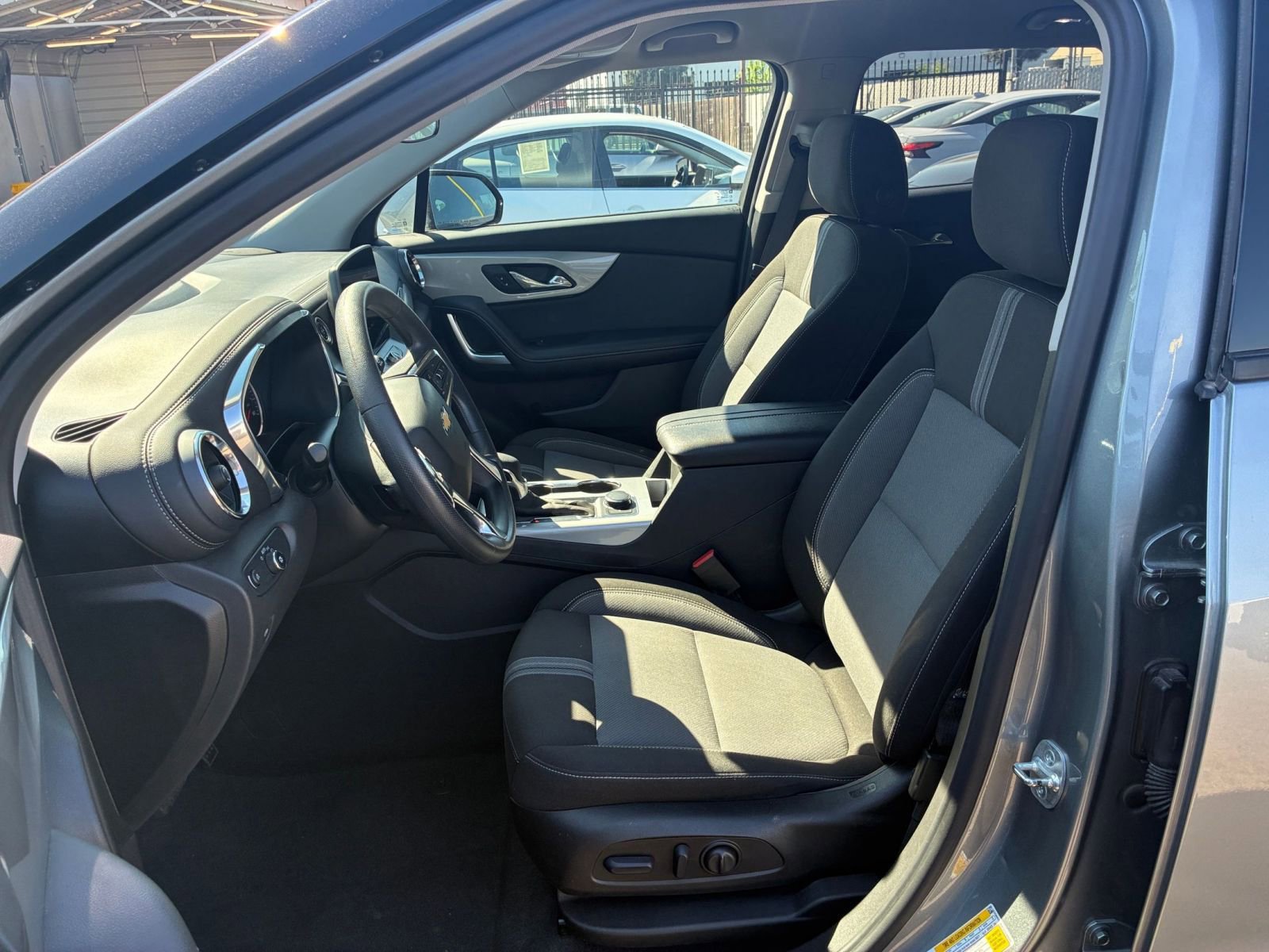 Thumbnail: 2025 Chevrolet Blazer - 28