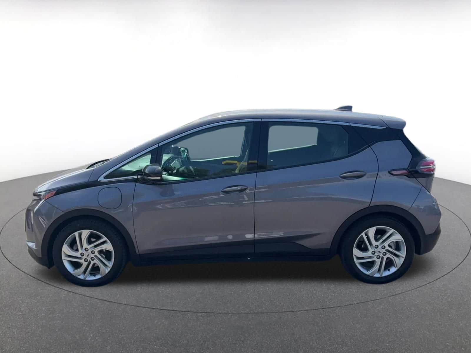 Thumbnail: 2023 Chevrolet Bolt EV - 9