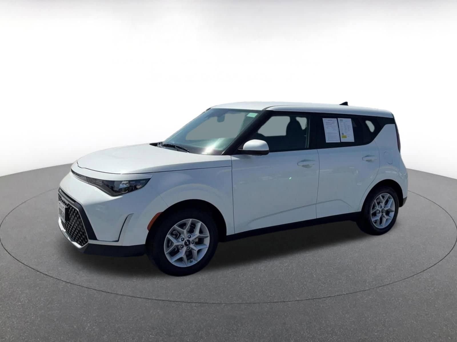 Thumbnail: 2025 Kia Soul - 8