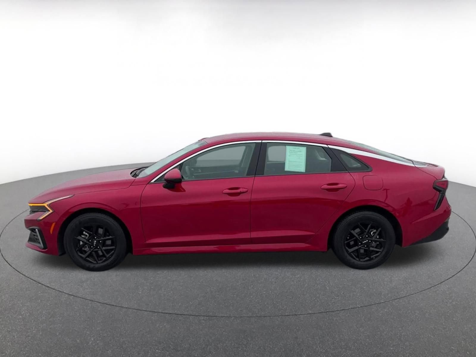 Thumbnail: 2025 Kia K5 - 9