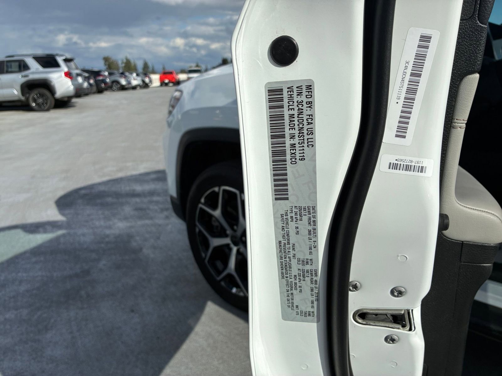 Thumbnail: 2025 Jeep Compass - 30