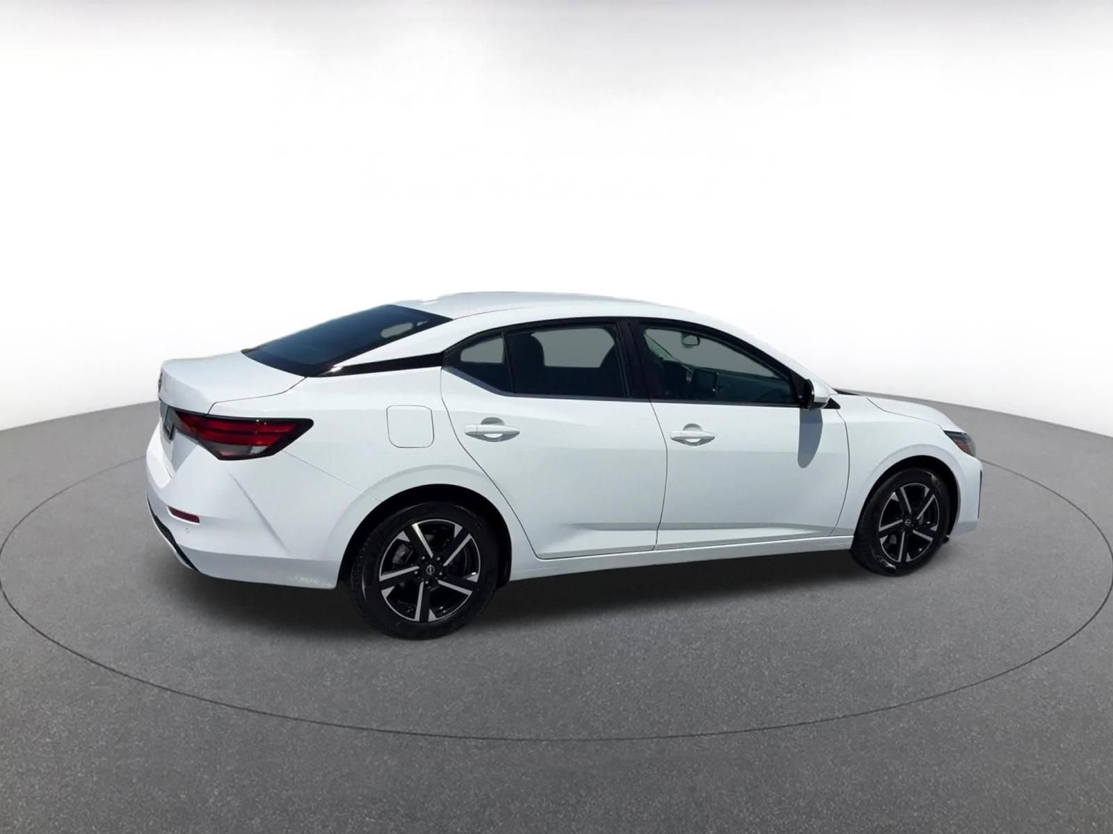 Thumbnail: 2025 Nissan Sentra - 15