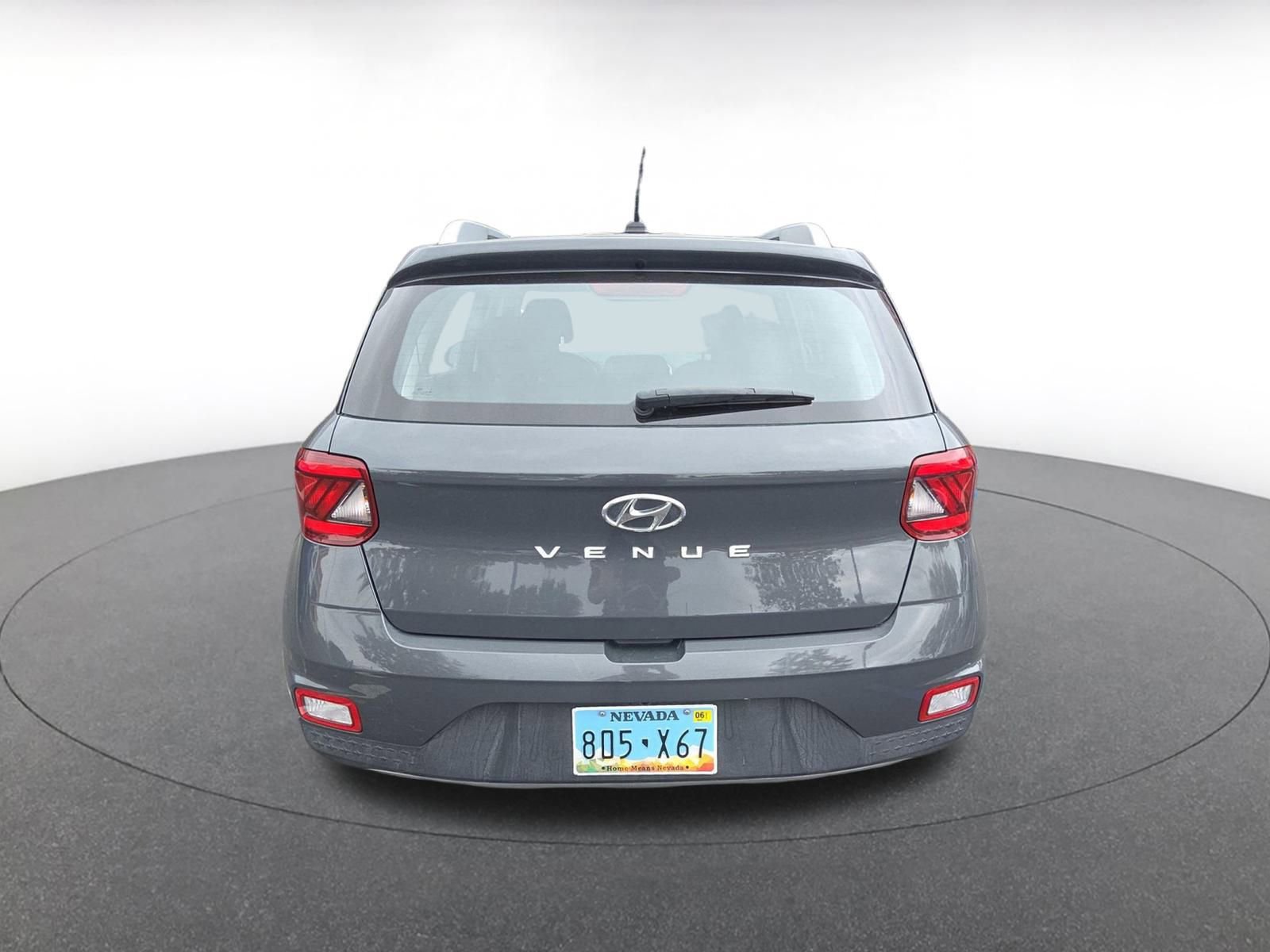Thumbnail: 2023 Hyundai Venue - 5