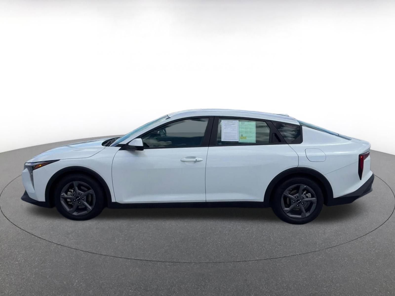Thumbnail: 2025 Kia K4 - 9