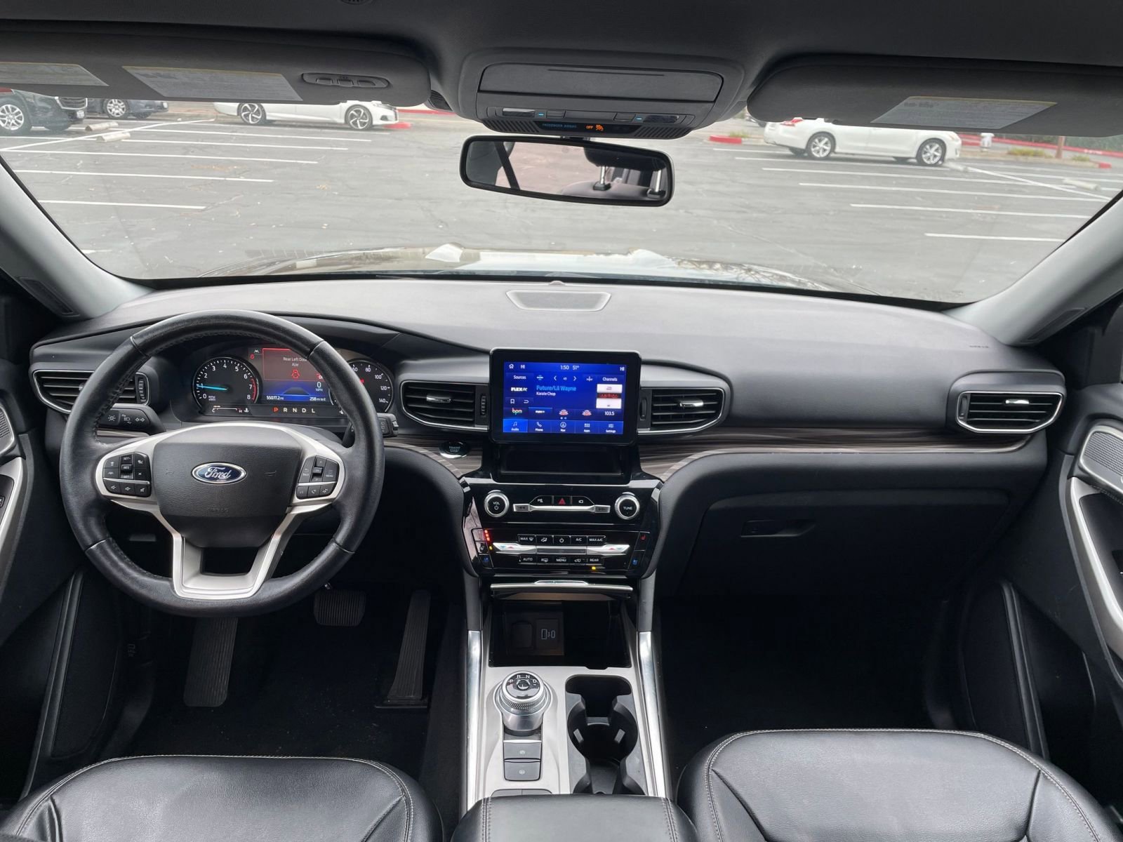 Thumbnail: 2023 Ford Explorer - 33