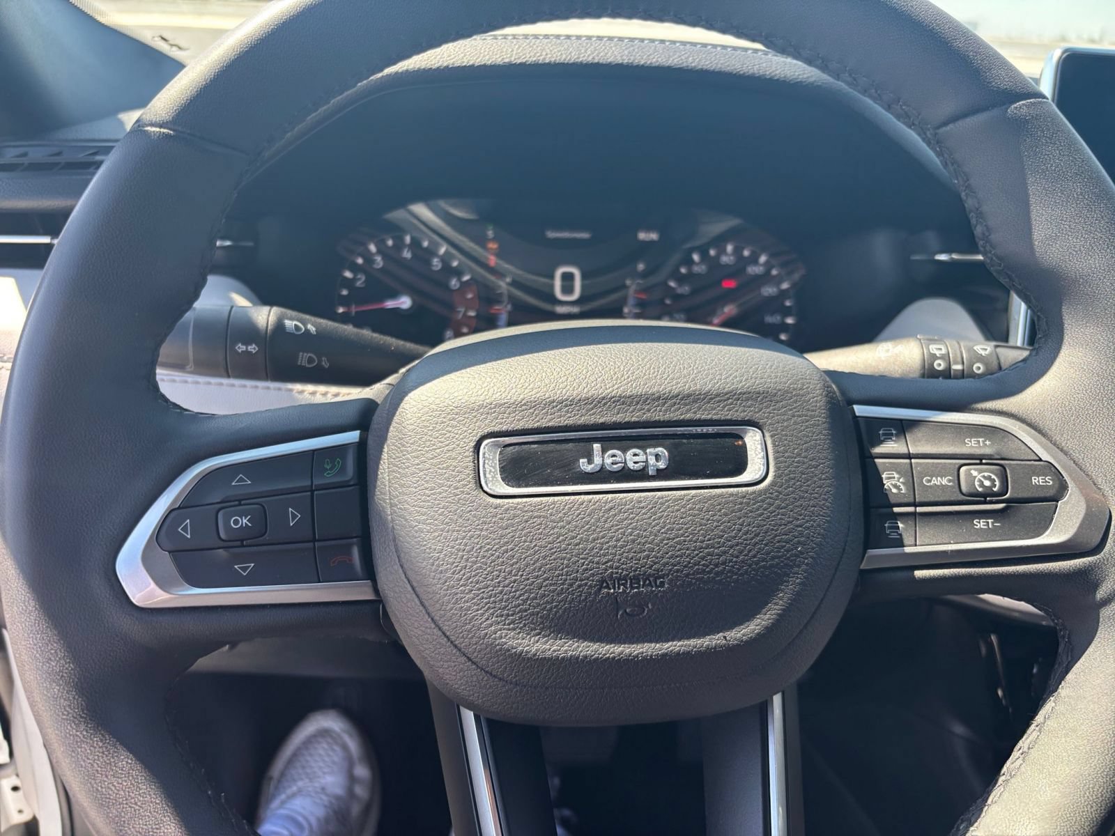 Thumbnail: 2025 Jeep Compass - 29