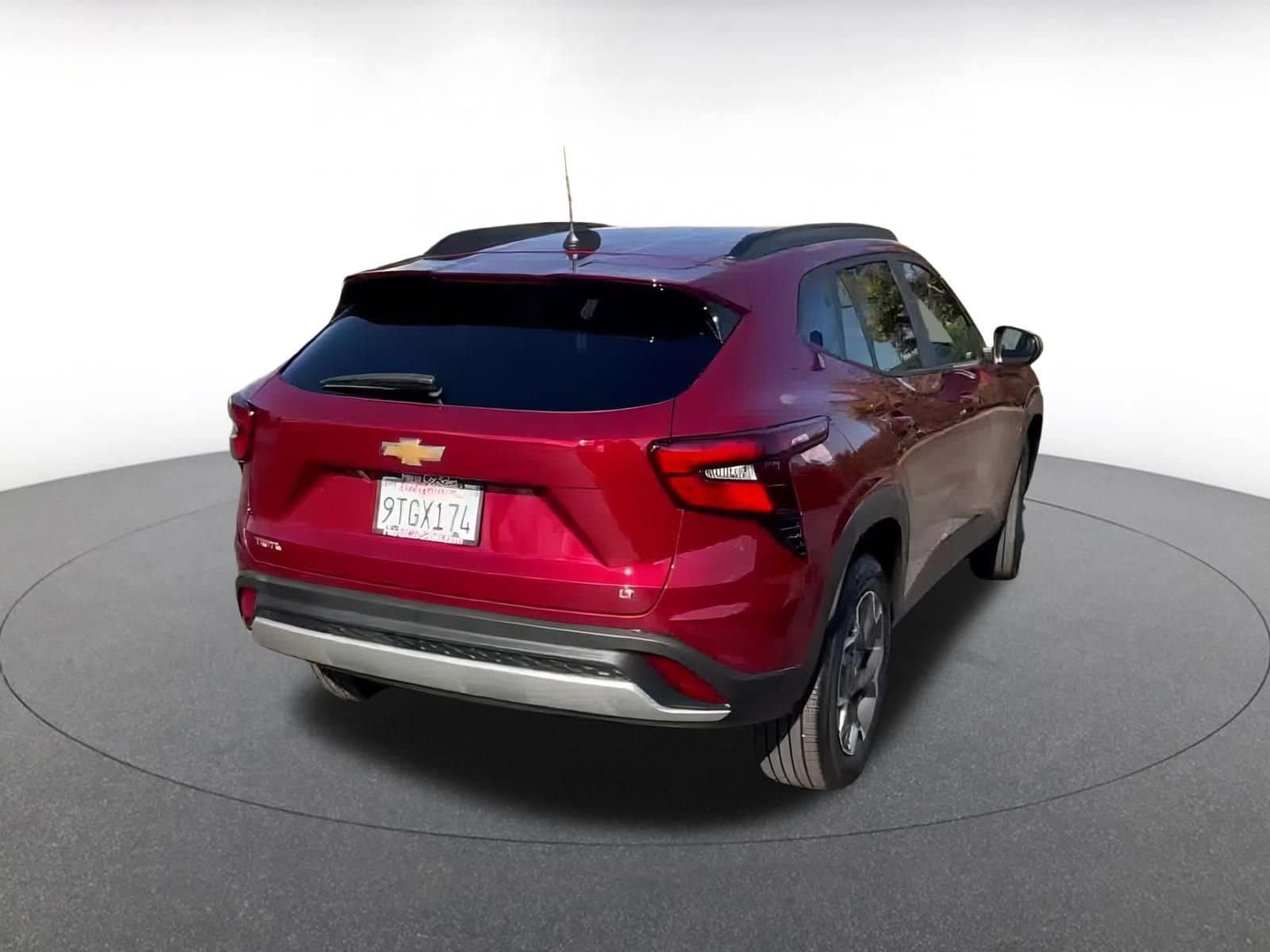 Thumbnail: 2025 Chevrolet Trax - 12