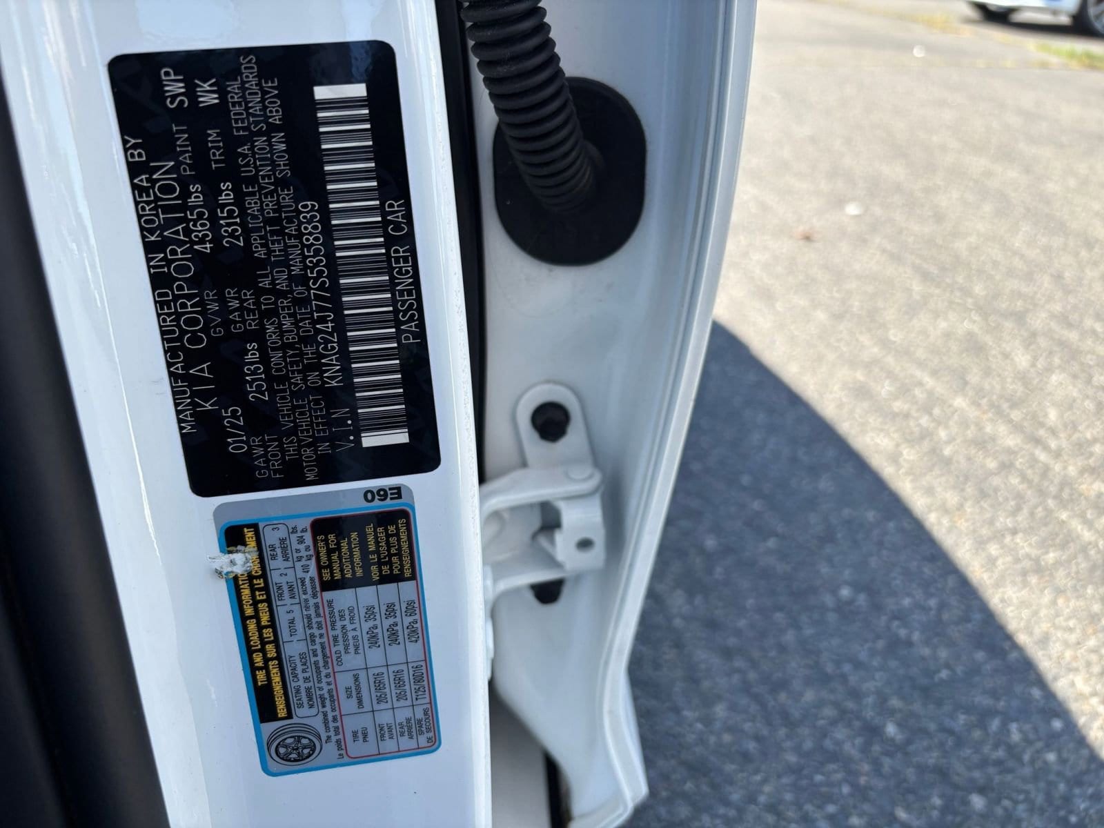 Thumbnail: 2025 Kia K5 - 29