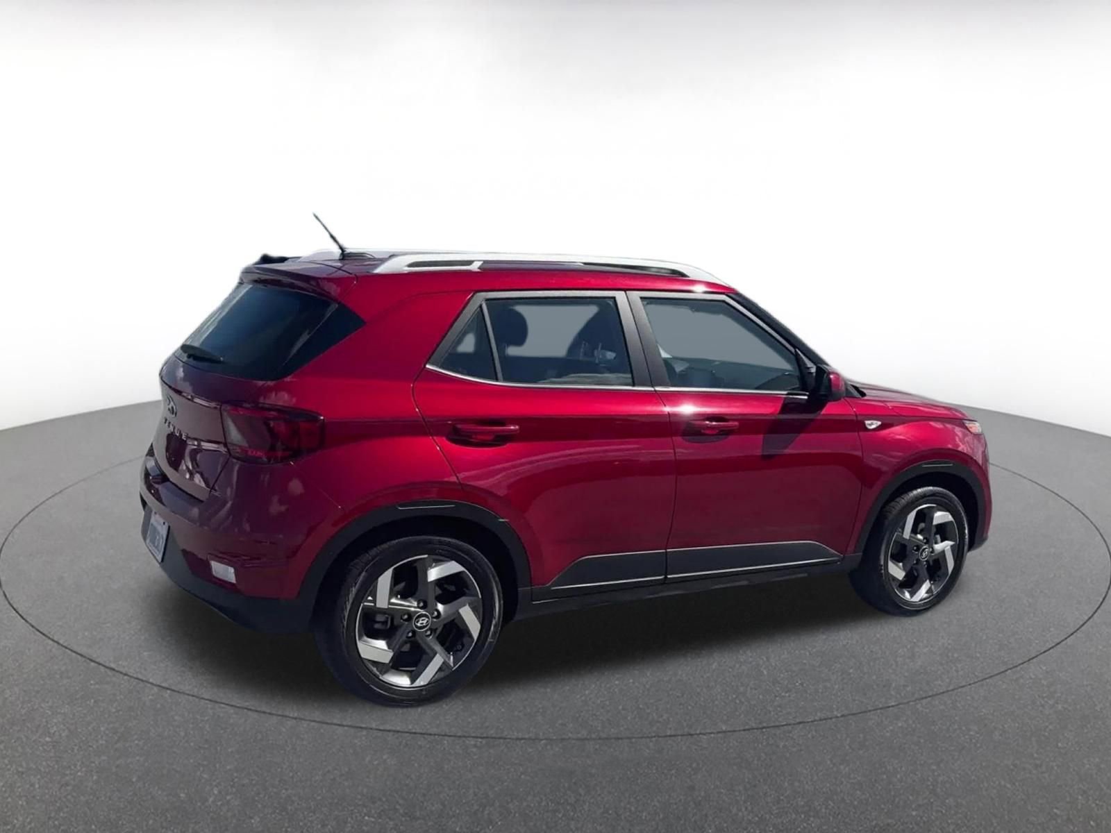 Thumbnail: 2025 Hyundai Venue - 15