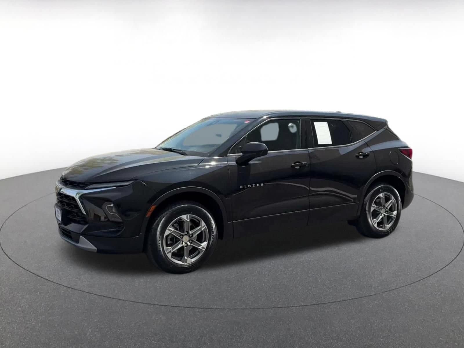 Thumbnail: 2025 Chevrolet Blazer - 8