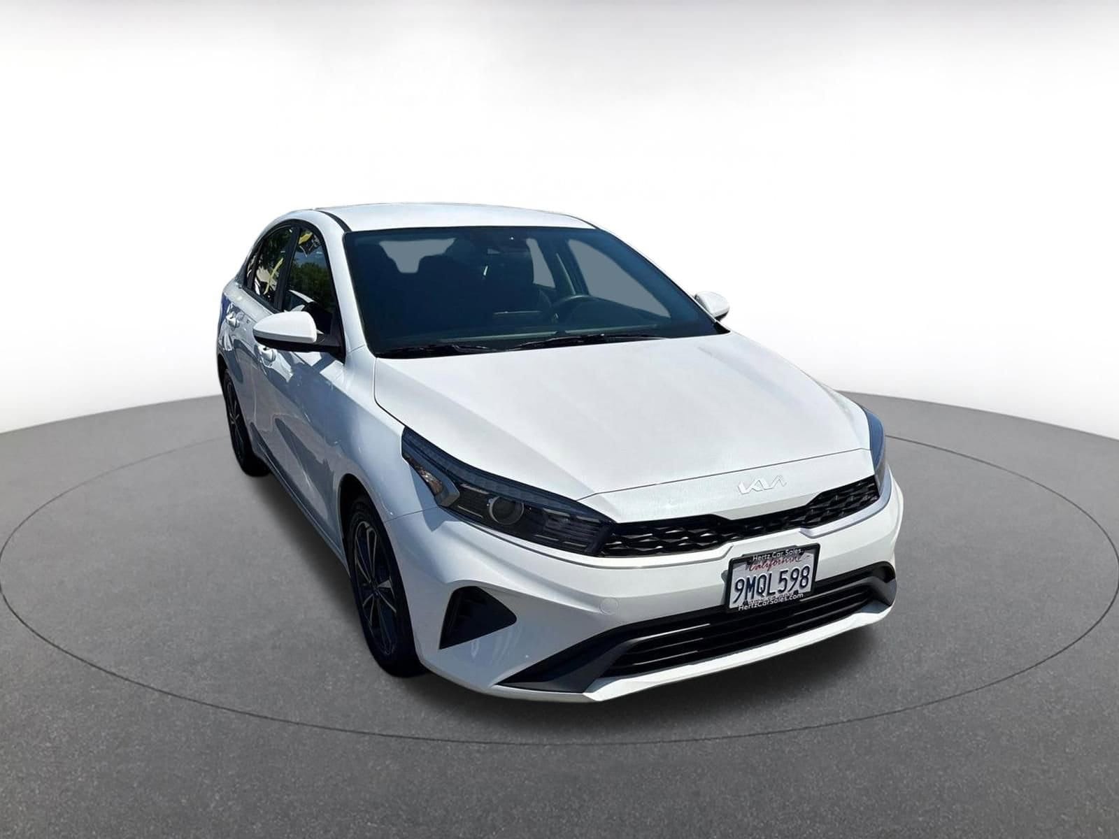 2024 Kia Forte LXS 5